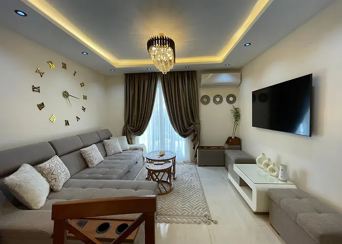 Hills Luxury One Bedroom شقة