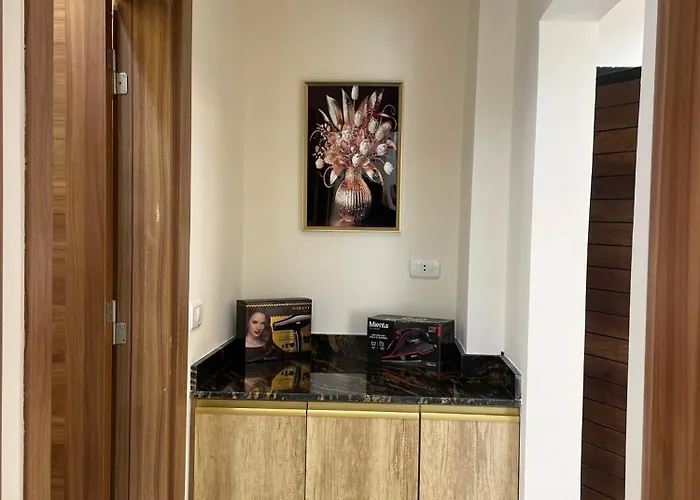 Hills Luxury One Bedroom شقة *